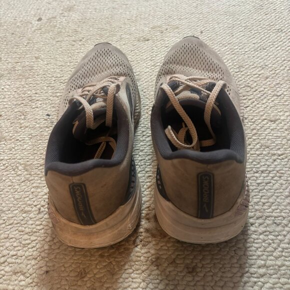 Brooks Women’s Launch 8 GTS Running Shoe - Size 9 Medium Width - 2 Pairs - Picture 12 of 13